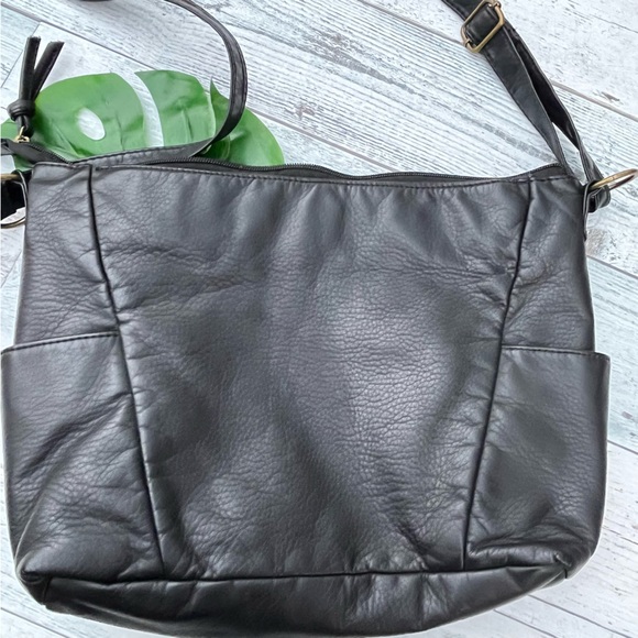 BOC BLACK LEATHER LARGE CROSS ODY PURSE HANDBAG ADJUSTABLE STRAP POCKETS - Picture 11 of 14